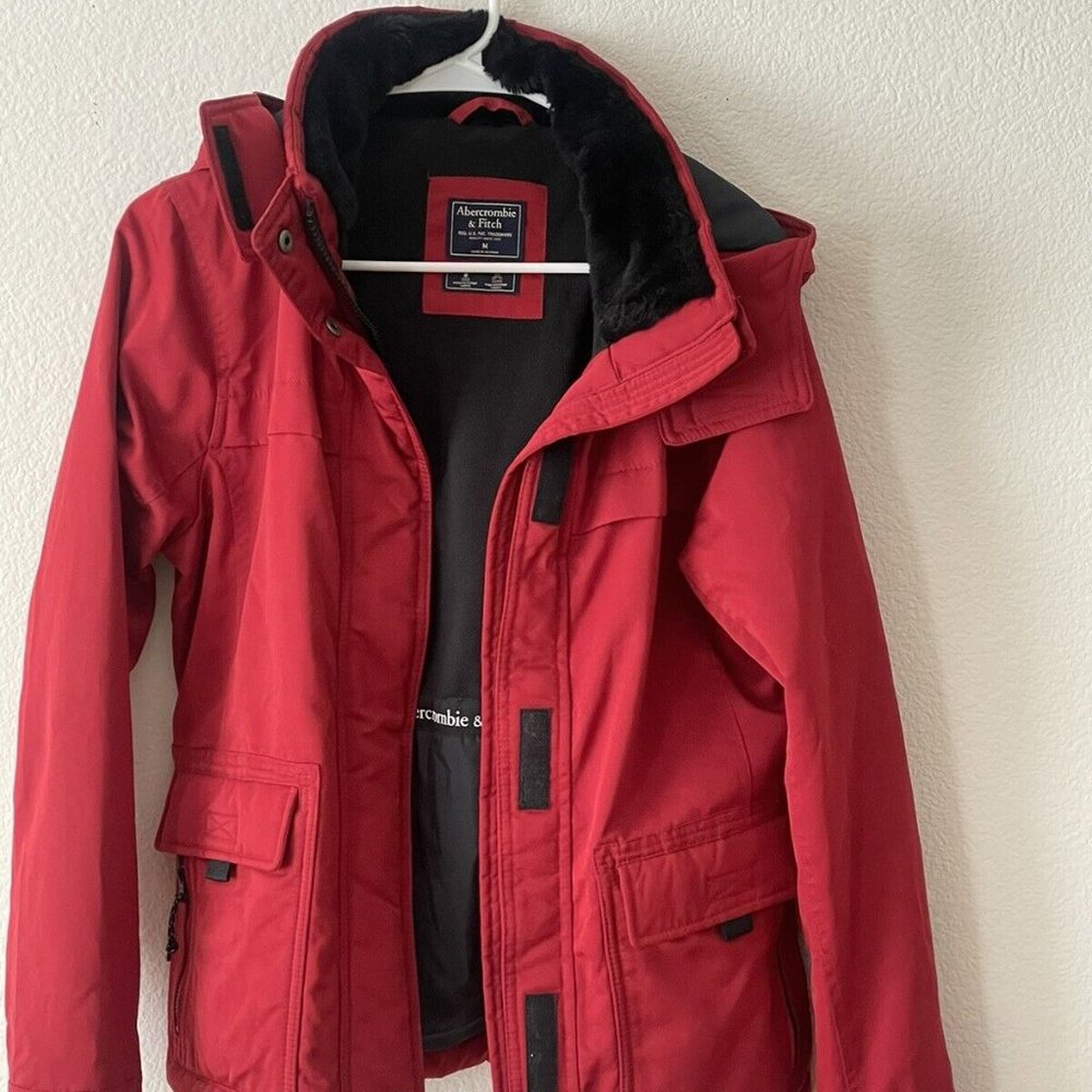 Abercrombie & fitch Women’s Water and wind resistant Jacket Hoodie Medium